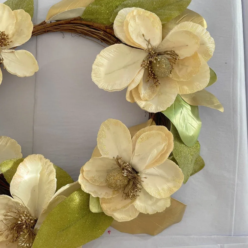 Anthropologie Glittered Hibiscus Flower Wreath Holiday Christmas Wall Door Decor